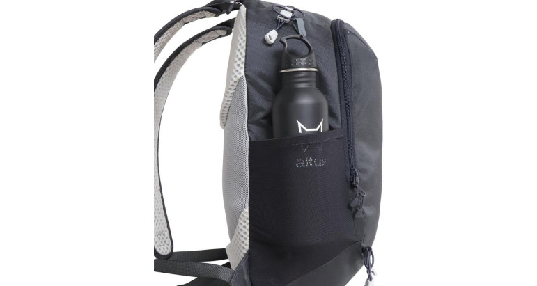 Mochila con departamento de hidratación Altus