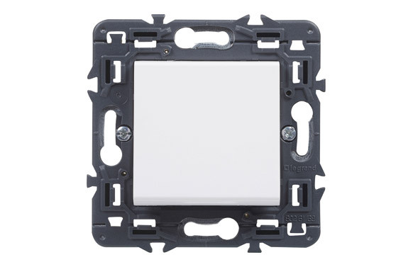 PULSADOR ELEC 9X9X3,8CM EMP ABS BL VALENA NEXT LEGRAND 