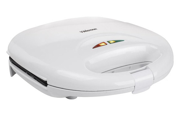 SANDWICHERA CON PLACAS GRILL TRISTAR 750 W BLANCA