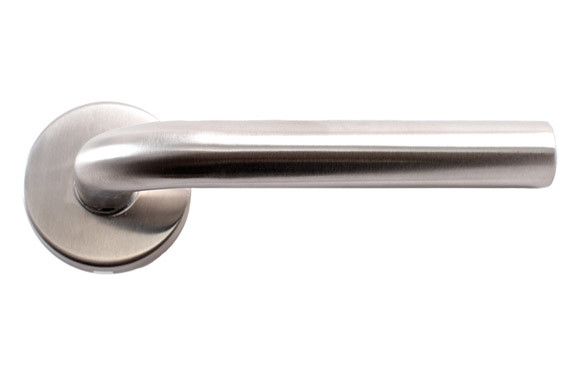 MANILLA 575 \"L\" ROSETA (JUEGO) INOX SATINADO 304