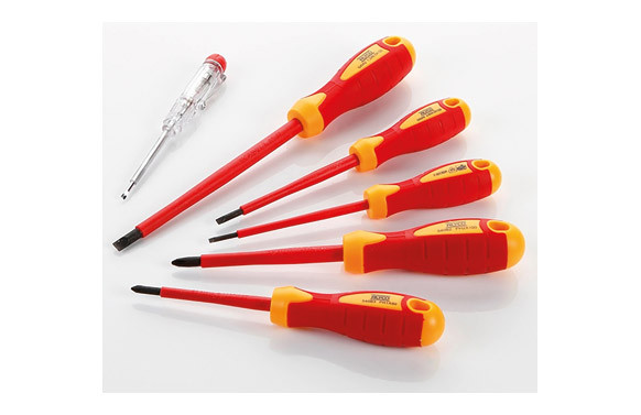 DESTORNILLADOR AISLADO 1000 V (JUEGO 6 PIEZAS) 3 SL + 2 PH + TESTER