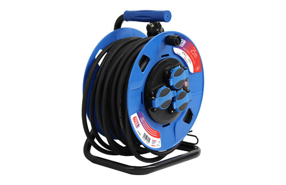 ENROLLACABLE ELECT 3X1,5MM 25MT 4000W IP55 3T 