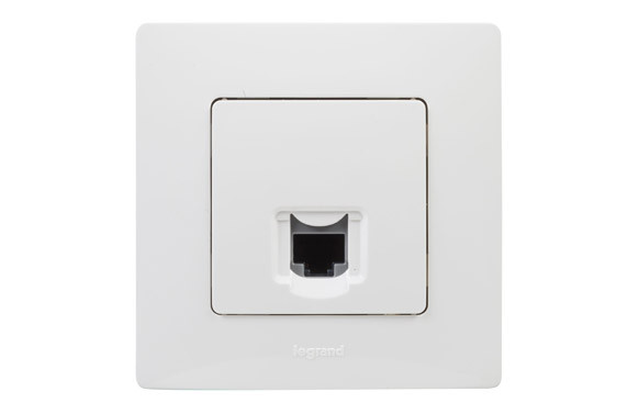 BASE RJ45 CATEGORIA 5 UTP SERIE NILOE