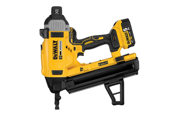 CLAVADORA DE HORMIGON SIN ESCOBILLAS XR 18V + 2 BATERIAS LI-ION 5AH CLAV