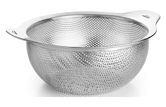 COLADOR INOX MICROPERFORADO 15X7,5CM