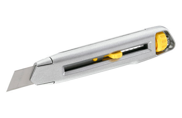 CUTER METALICO 18 MM INTERLOCK