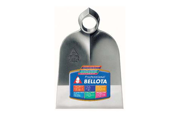 Azadas de la marca Bellota modelo 4