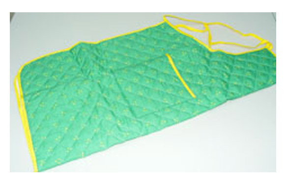 DELANTAL ACOLCHADO B.ART 353 VERDE