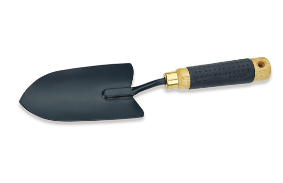 PALA ANCHA ACERO LAMINADO MANGO CAUCHO