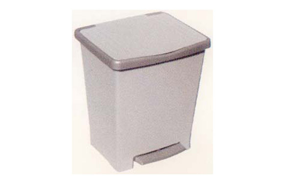 CUBO CON PEDAL25L MILENIUM CHISPI