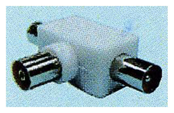 DERIVACION TV Ø 9,5MM 1 HEMBRA-2 MACHOS