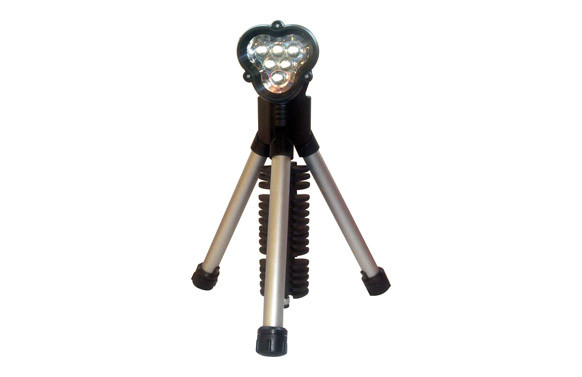 LINTERNA 6LED TRIPODE 9AA/R06 27,5X6CMS