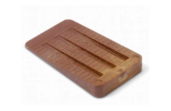 CUÑA PLASTICO COLOR MADERA 2UND 50X30X7 MM