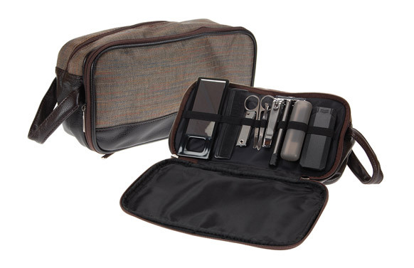 NECESER DE VIAJE CON ACCESORIOS R2 MARRON