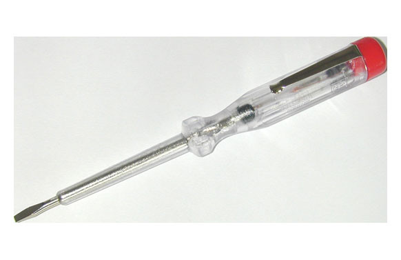 COMPROBADOR TENSION 100 / 250 V 3 X 0,80 / 65 MM CON NEON