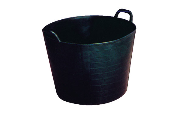 CAPAZO PLASTICO NEGRO 40 LT