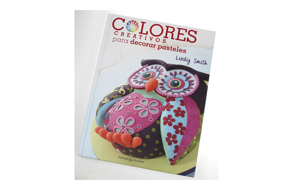 COLORES CREATIVOS PARA DECORAR PASTELES LINDY SMITH