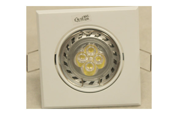 EMPOTRABLE LED 5W BASCULANTE CUADRADO BLANCO-3000K