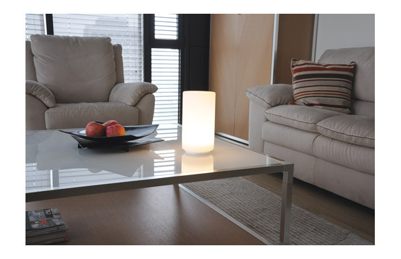 LAMPARA SOBREMESA LED INTEGRADO IDUAL JE601009