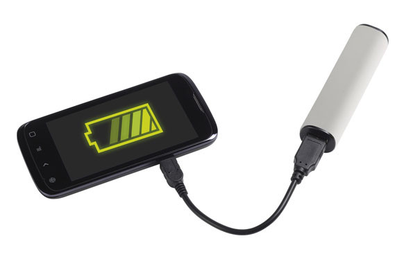 BATERIA AUXILIAR PORTATIL 2400MAH-BLANCA