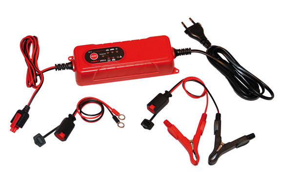 CARGADOR BATERIAS HF 12 V, 0,8-4 A MIN. 1,2 AH / MAX. 120 AH