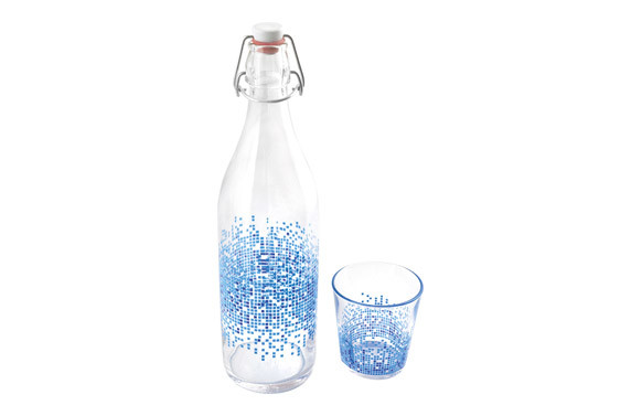 BOTELLA + VASOS (SET 7 PIEZAS) PIXEL AZUL
