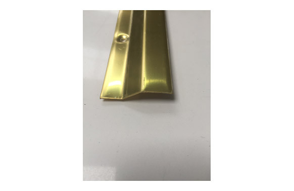 CUBREJUNTA CERAMICA PARKET LATON TORNILLO 83 CM-45X10 MM