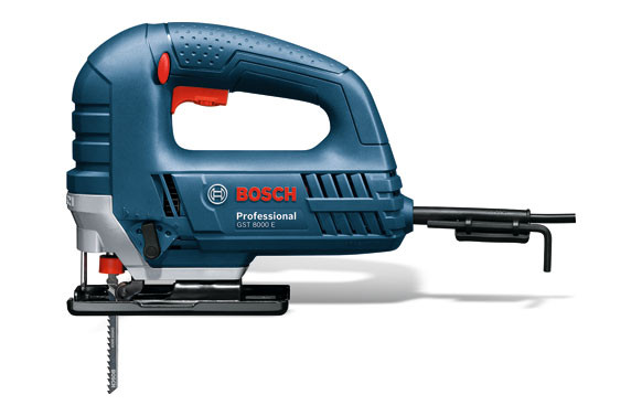 SIERRA CALAR CON CABLE PENDULAR GST 8000 E 710W