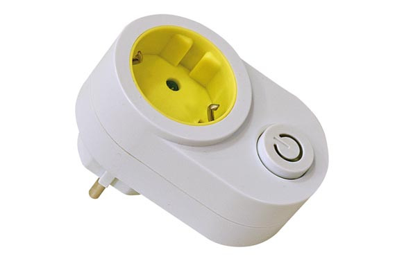 ADAPTADOR 1 TOMA CON INTERRUPTOR