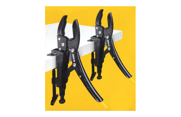 TORNILLO DE BANCO PORTATIL \"KIT MANOS LIBRES\" COMPOSICION: 2 TENAZA GRIP OMNIUM + 2 SOPORTE GRIP
