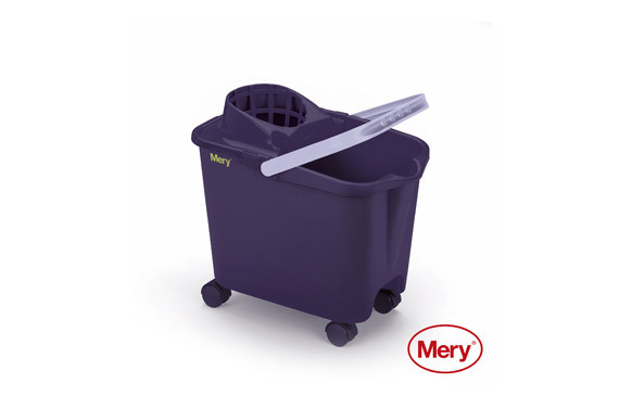 CUBO FREGAR CON RUEDAS 14 L - LILA