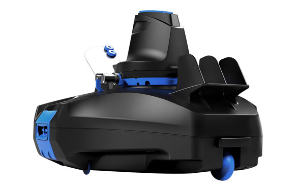 ROBOT LIMPIAFONDOS PARA PISCINAS DE SUPERFICIE. A BATERIA