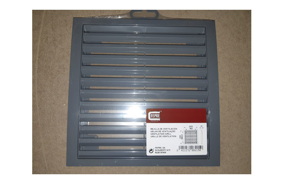 REJILLA CON MARCO 20 X 20 CM - PLASTICO GRIS