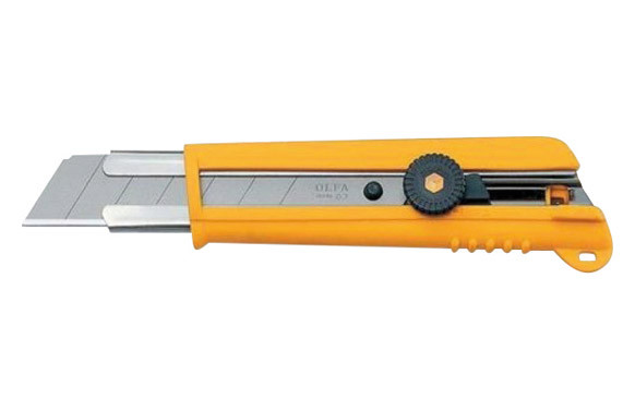 CUTTER 25 MM CON BLOQUEO DE RUEDA, EMPUÑADURA CONFORT GRIP