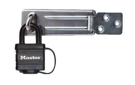 Porta candados y candado de laton master lock cnm7804704eurd