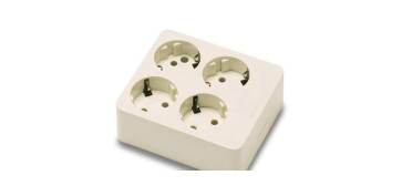 Cables - BASE MULTIPLE SIN INTERRUPTOR SIN CABLE 4 TOMAS CUADRADA