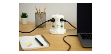 BASE MULTIPLE TORRETA 8 ENCHUFES USB A + 2 USB C BLANCO CON LUZ NOCTURNA