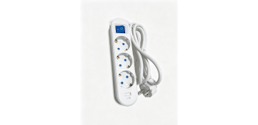 BASE MULTIPLE CON INTERRUPTOR+USBA+USBC BLANCO 3 TOMAS 1,5 MT